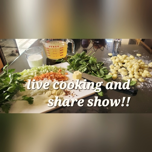 This is my live listing please like and share - Picture 13 of 17